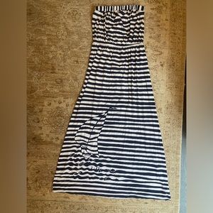 Lilly Pulitzer navy and white  strapless dress size Medium